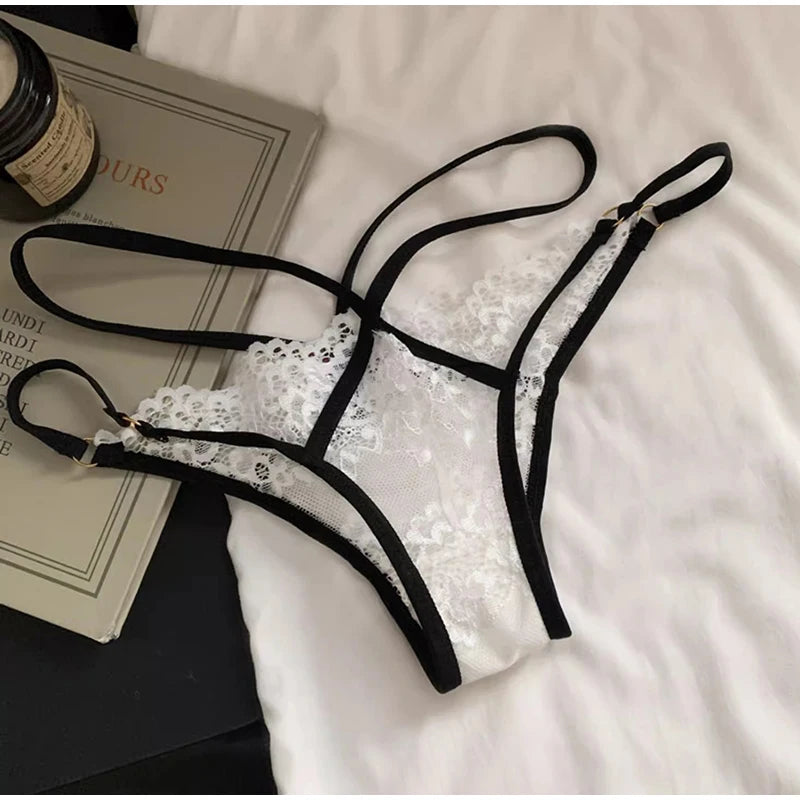 French Lace Mesh Low-Waist Panty